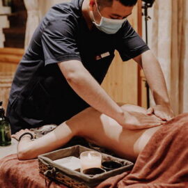 Dịch vụ massage yoni – Massage Yoni Spa Mộc Lan